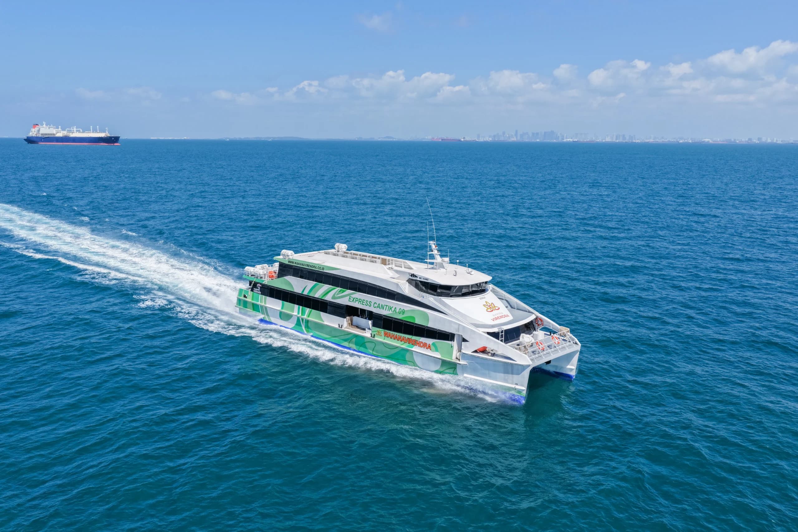 Anti Repot, Penyeberangan Bangsal ke Bali dengan Fast Boat